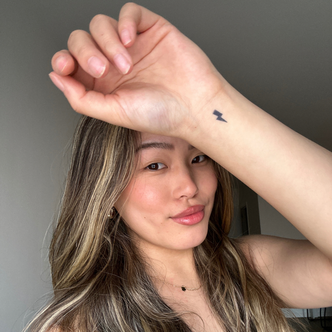 Temporary tattoo lightning
