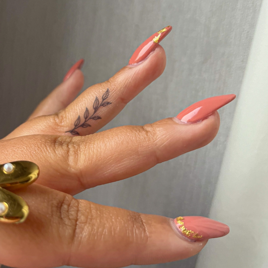 Temporary tattoo plant