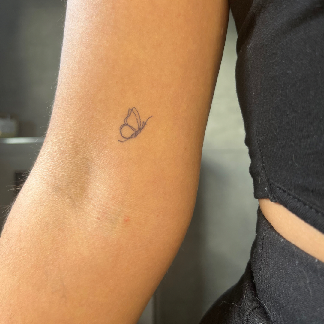 Temporary tattoo butterfly fineline