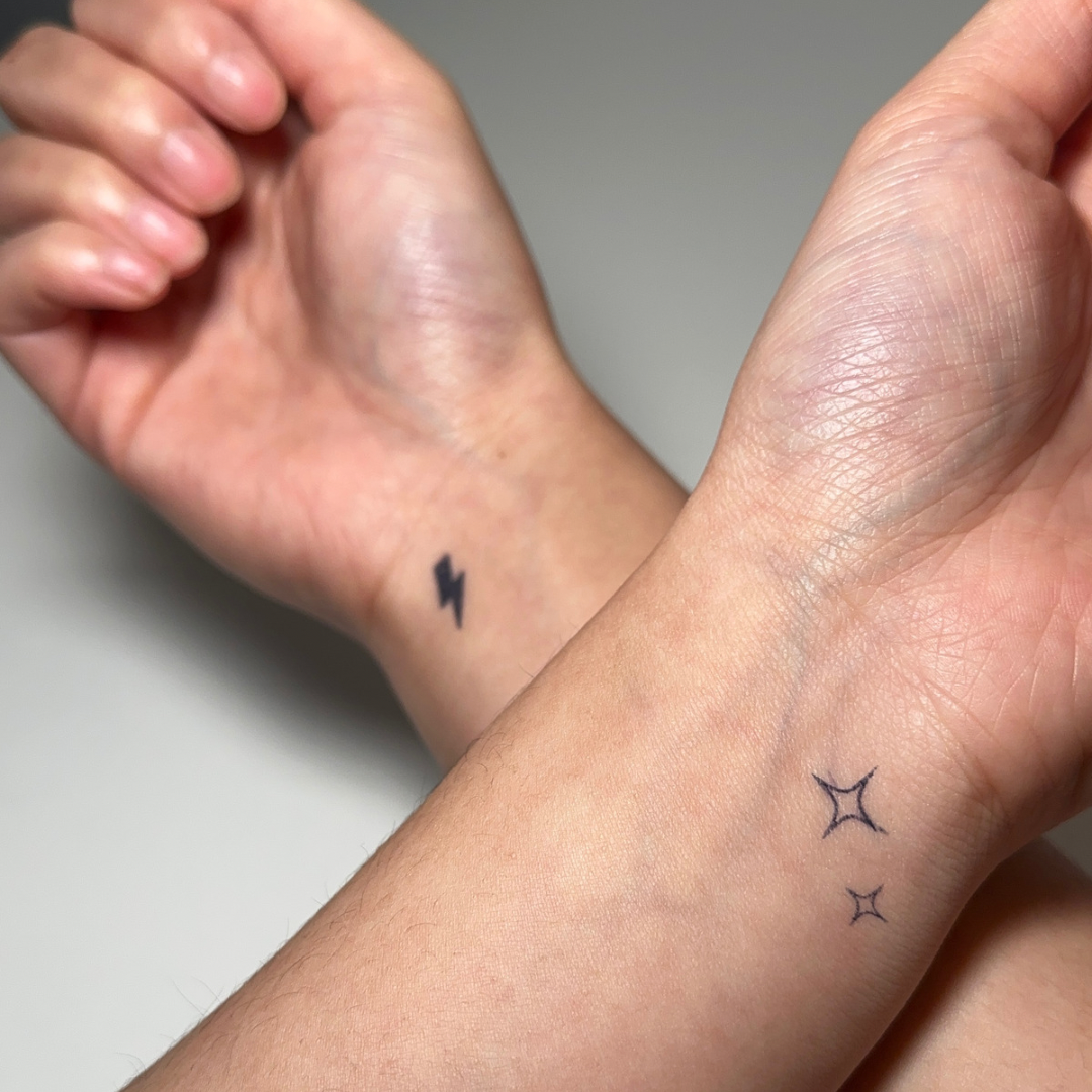 Temporary tattoo lightning