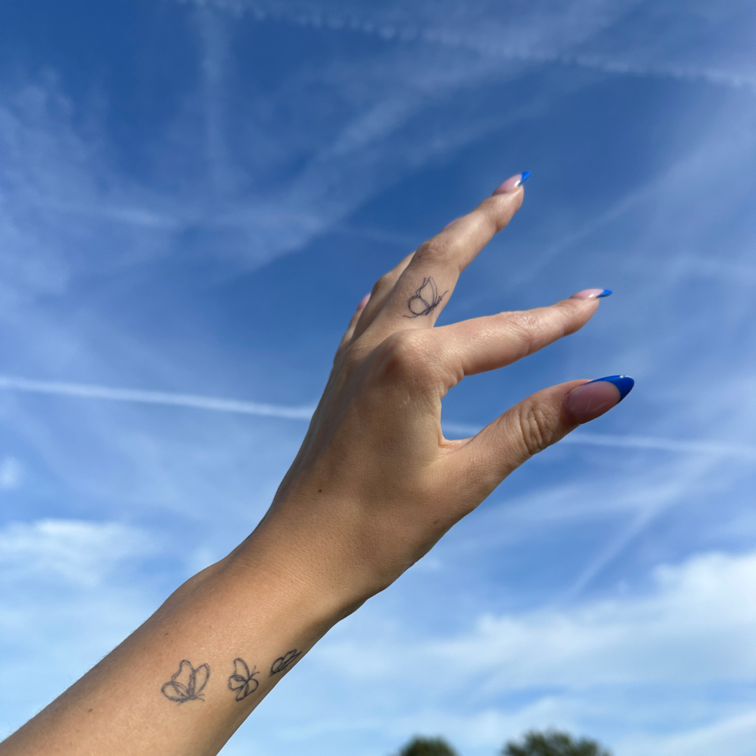 Temporary tattoo butterfly fineline