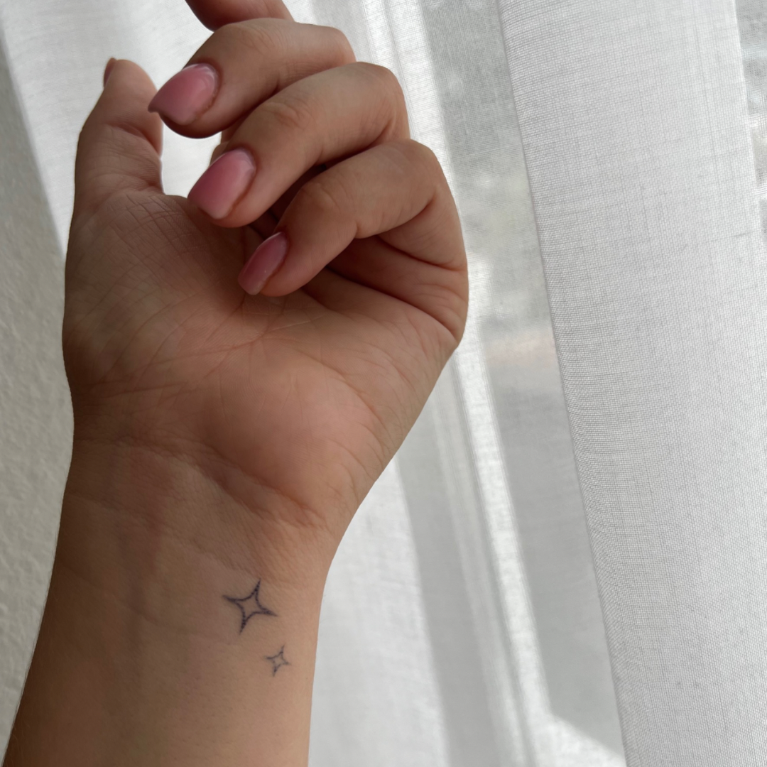 Temporary tattoo sparkle