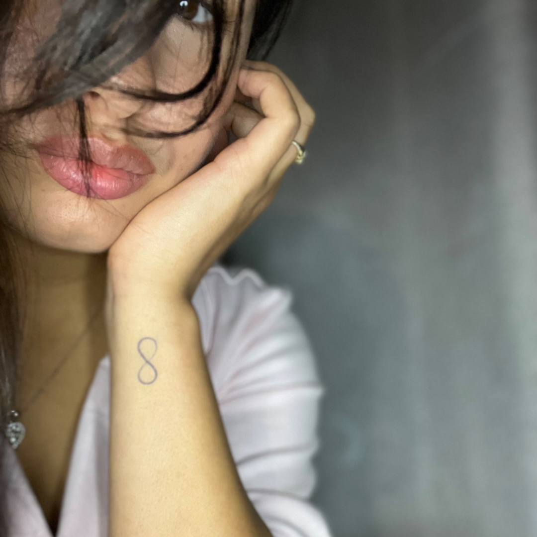 Temporary tattoo infinity