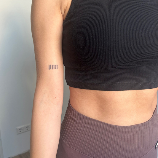 Temporary tattoo 888